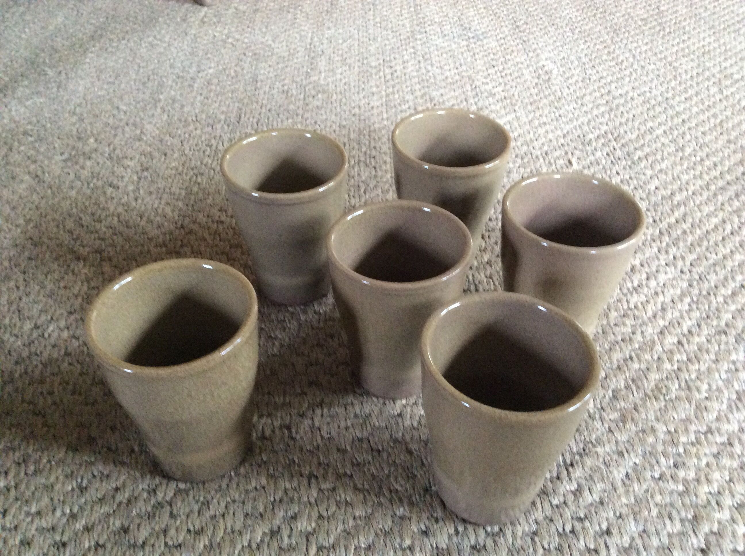 Series of 6 cups