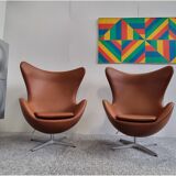 Pair of Arne Jacobsen Egg chairs by Fritz Hansen