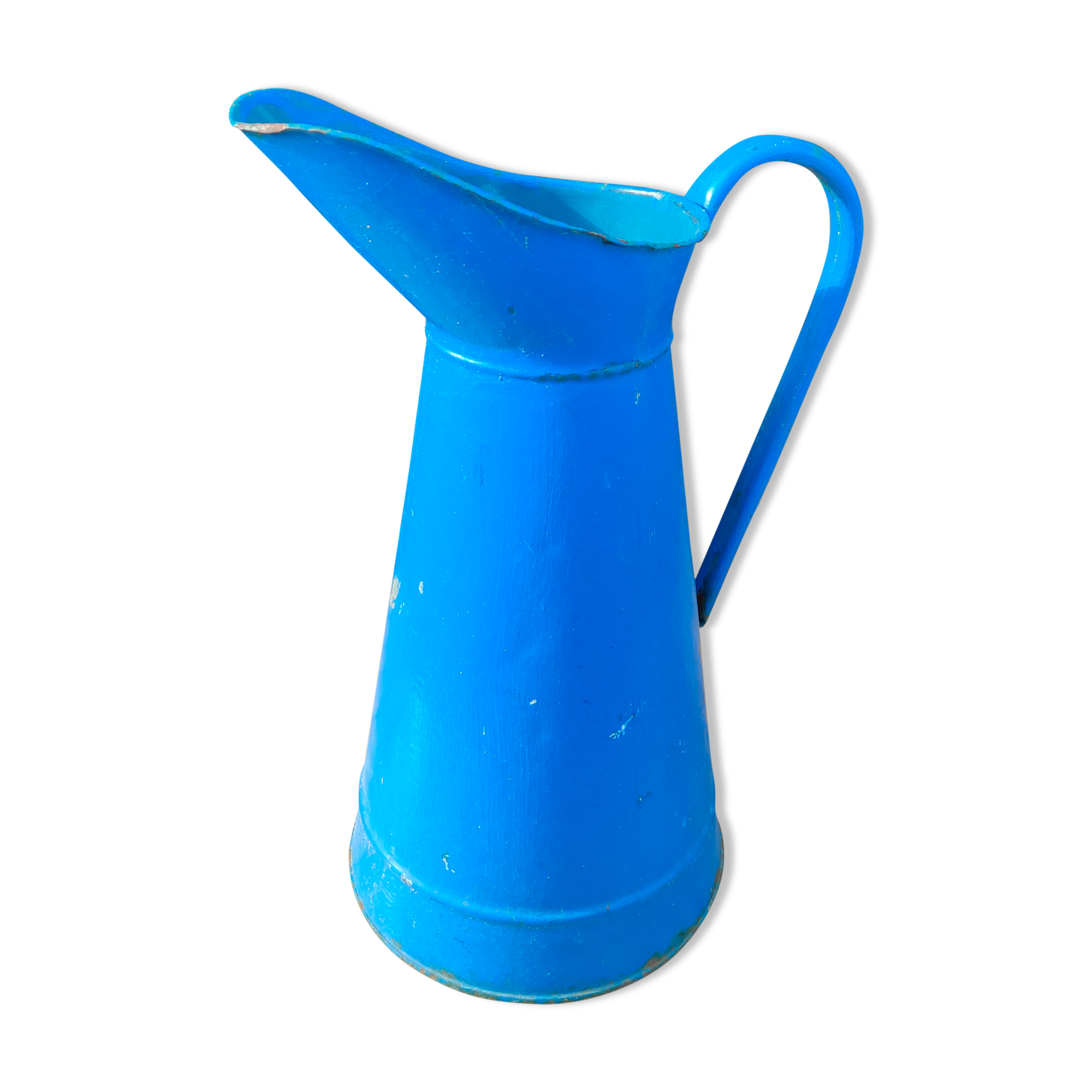 Broc vintage en métal émaillé bleu