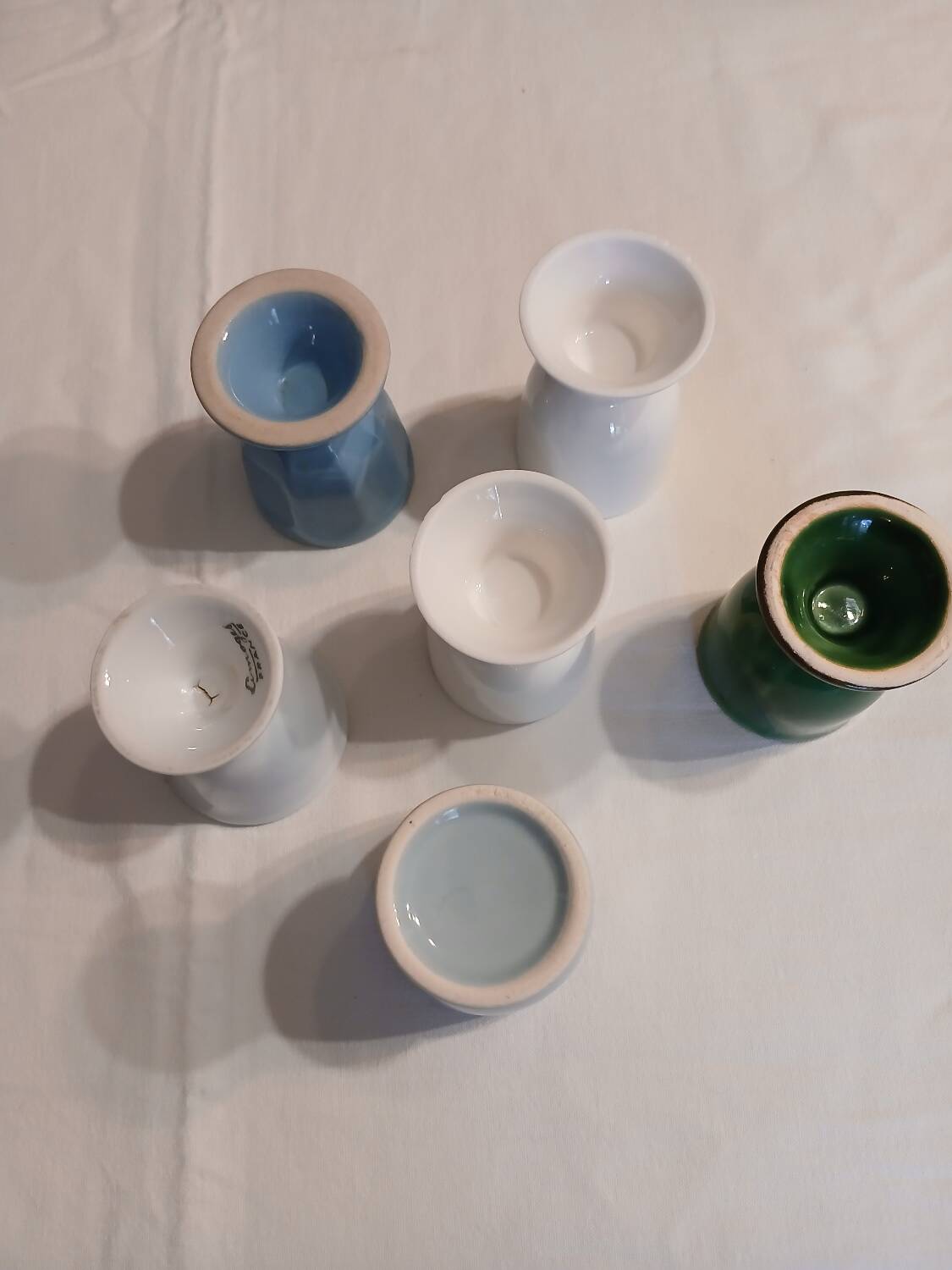 6 coquetiers anciens dépareillés