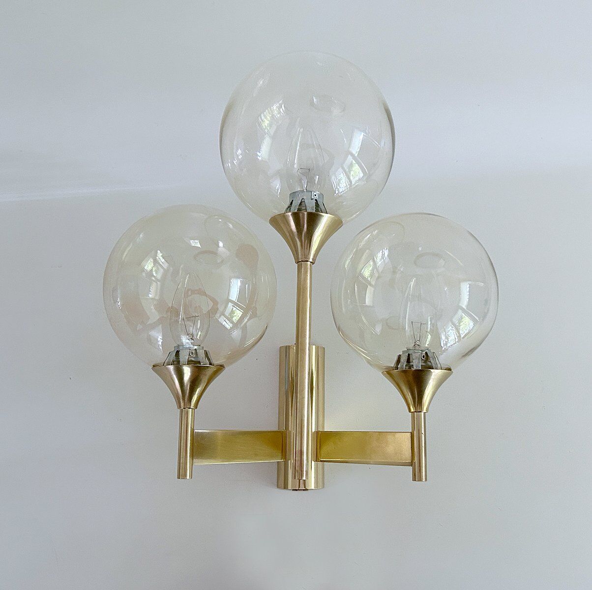 Large vintage glass sconce from Sciolari