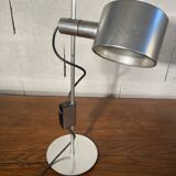 Lampe de bureau rise and fall de peter nelson et ronald home pour conelight