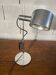 Lampe de bureau rise and fall de peter nelson et ronald home pour conelight
