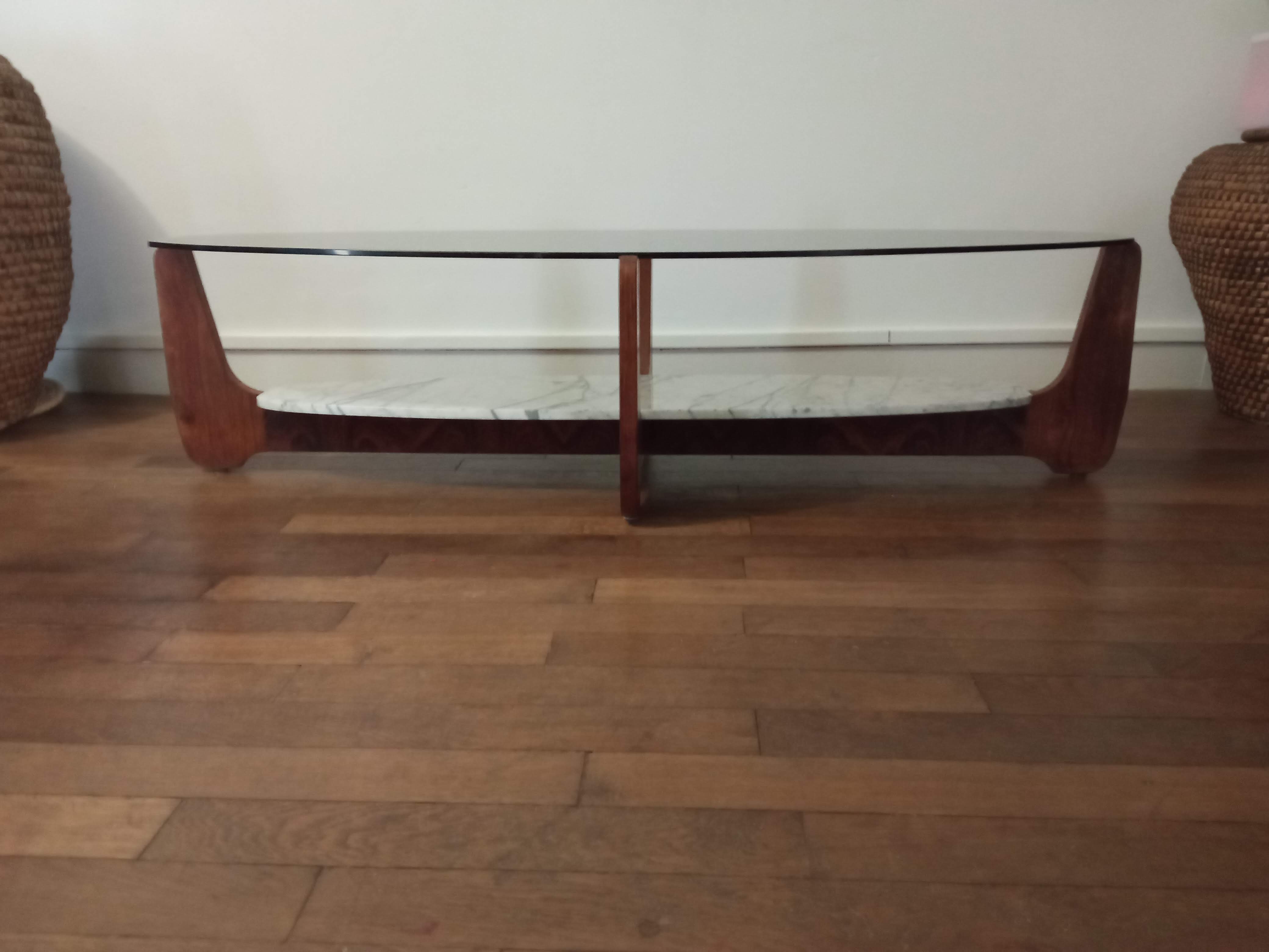 Hugues Poignant coffee table 60