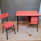 Red vintage desk and its chair