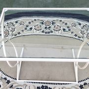 Bout de canapé, Petite Console Art Déco en Métal laqué Blanc, vers 1940