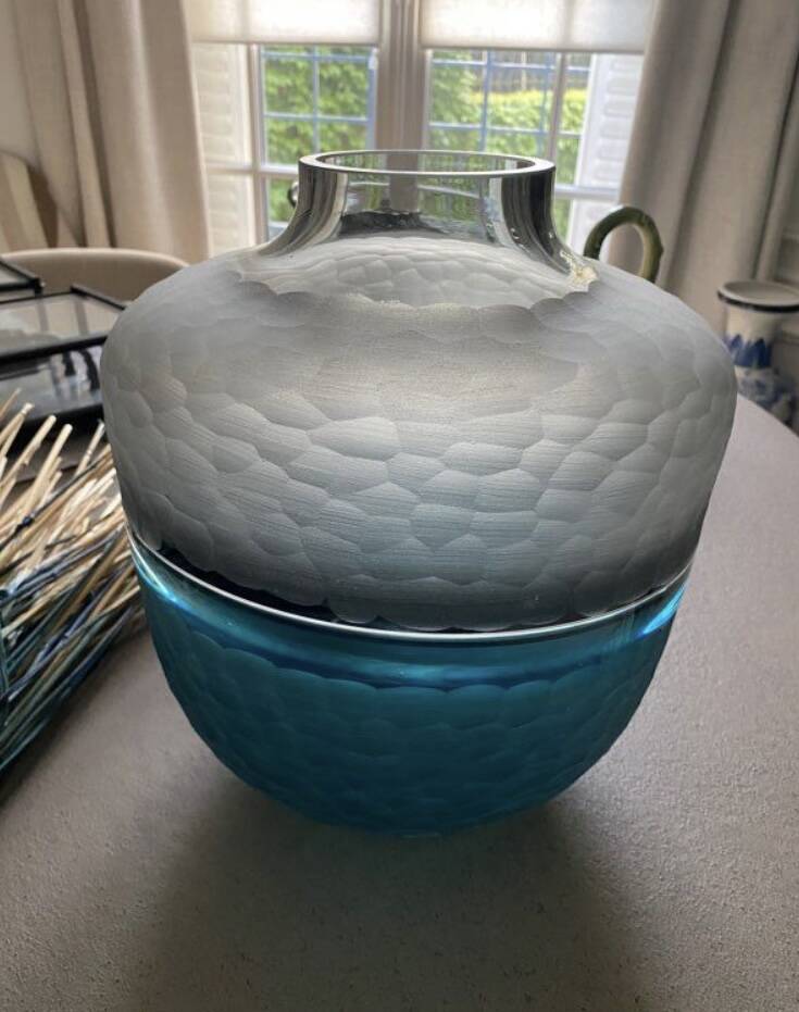Vase style Lalique tons bleus