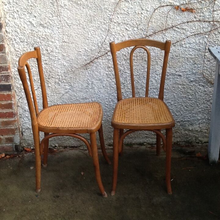 Lot of Chair