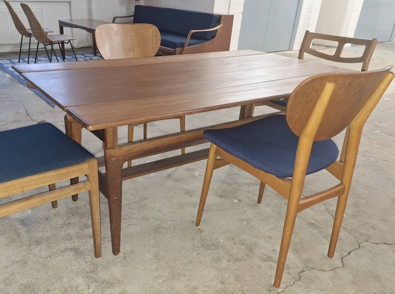 Metamorphic dining / coffee table in teak by Kai Kristiansen, Denmark 1960s