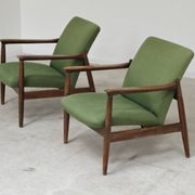 Paire de fauteuils vert GMF 64 par
Edmund Homa, Pologne 1960