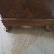 Rare - Pretty old chest of drawers with 4 drawers and 3 locks - In walnut - 1930
