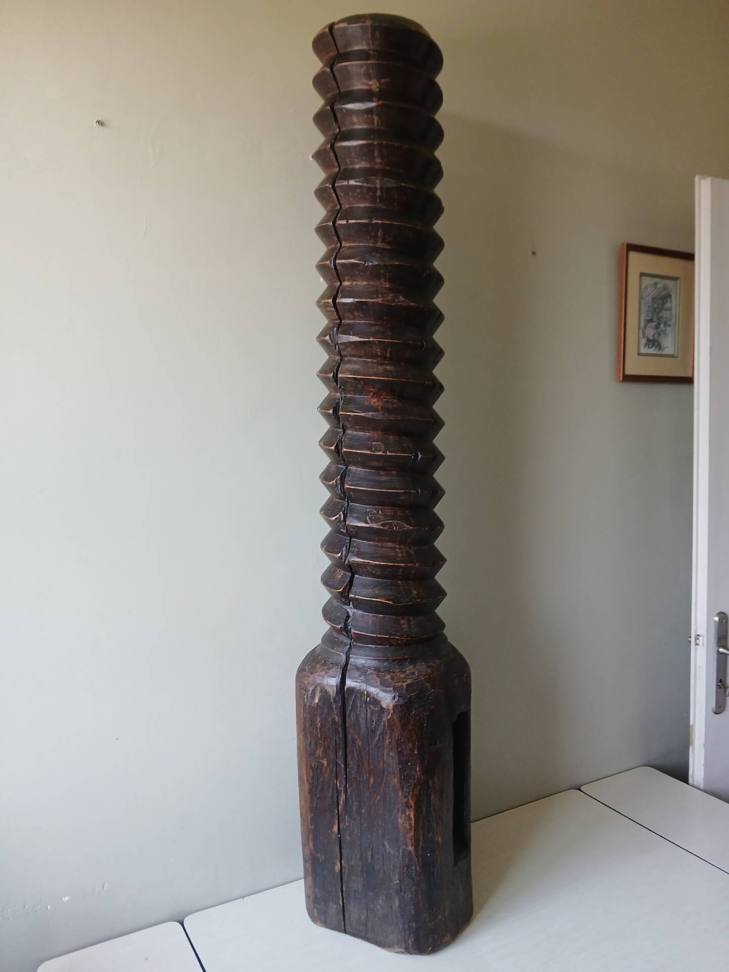 Old solid wood wine press screw, H 144 cm, Weight 37.5 kg