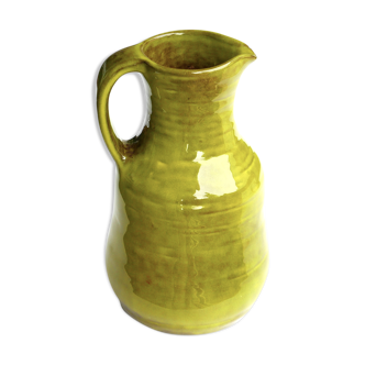 Green ceramic pitcher of Max Idlas, years 60
