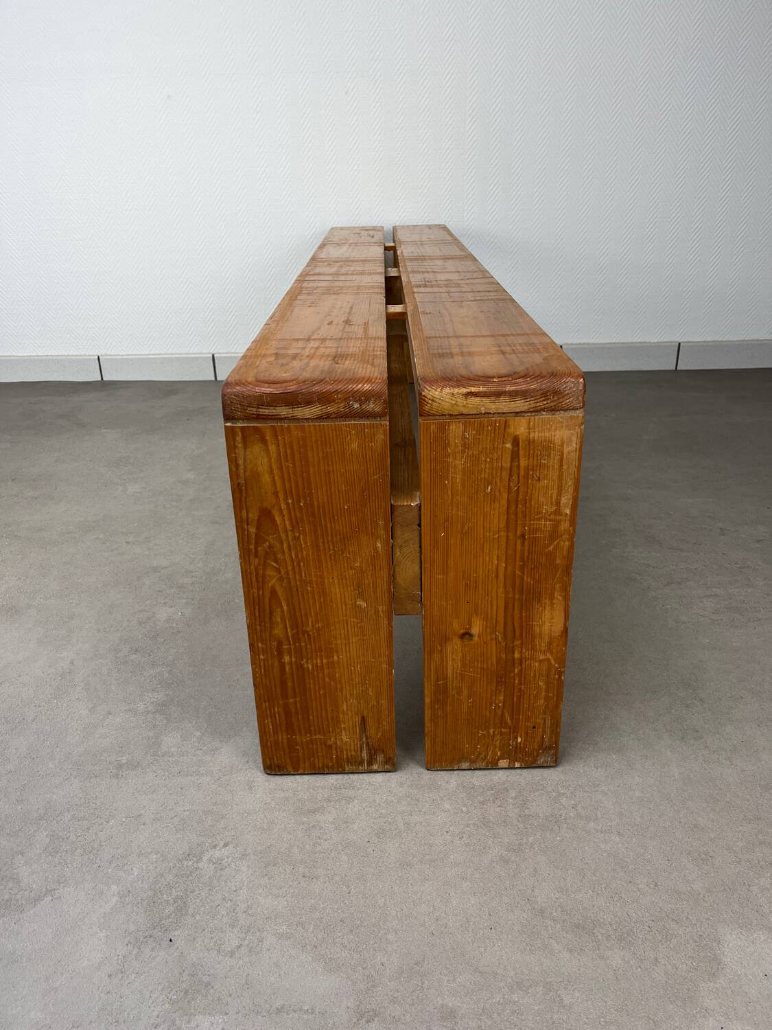 Charlotte Perriand bench for Les Arcs