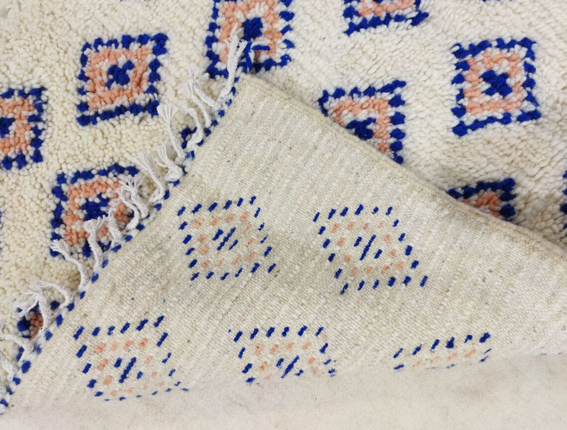Moroccan carpet 127x82cm