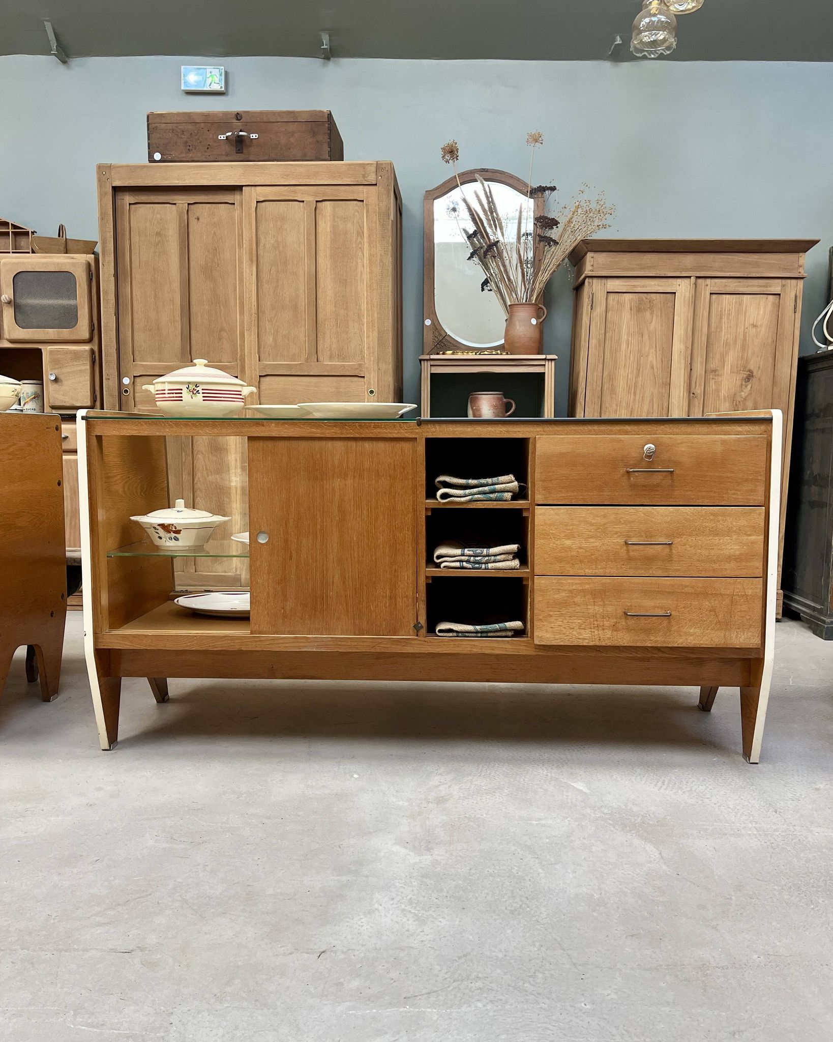 Comptoir vitrine années 50 Siegel Paris