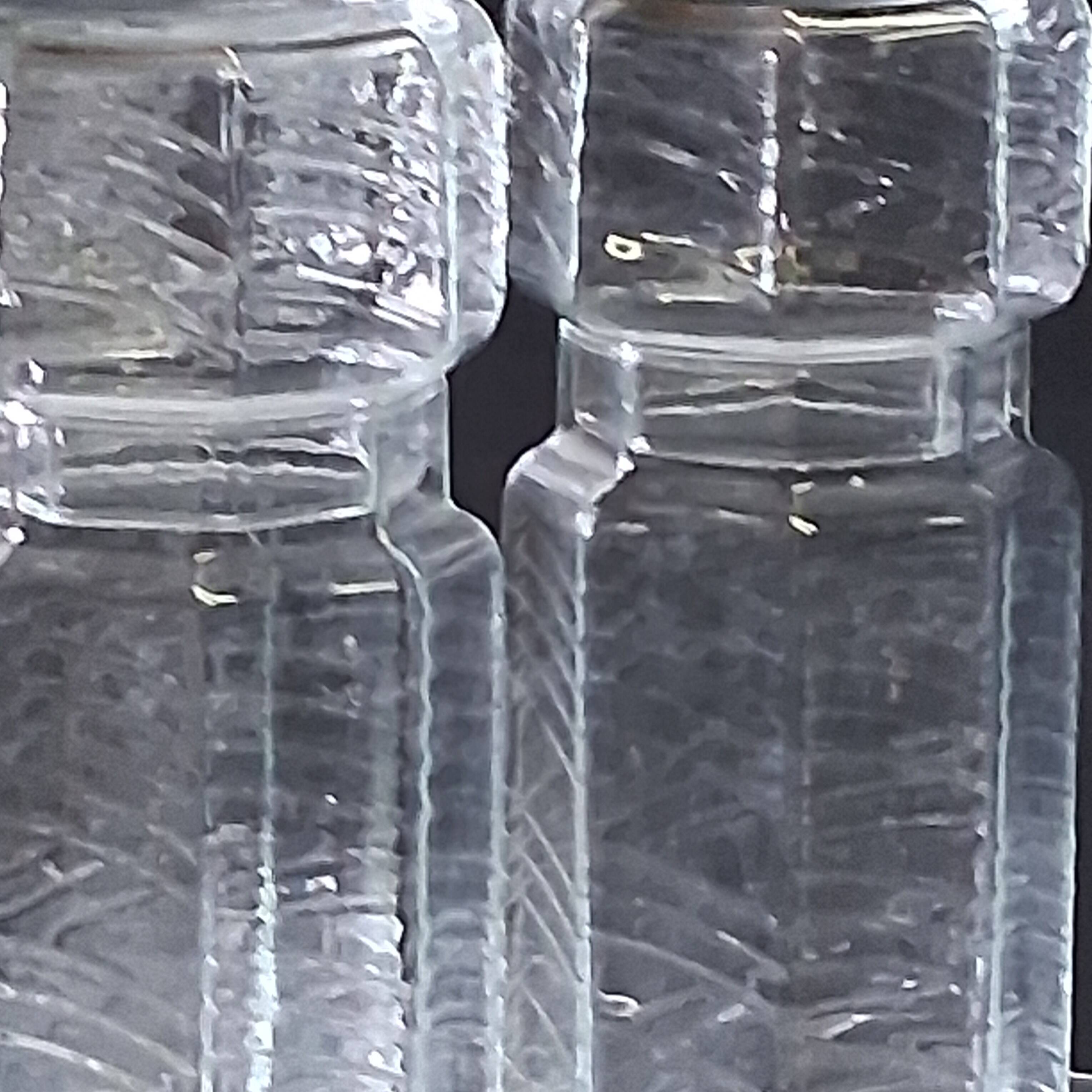 Set of 3 glass jars with old transparent lids in very good condition.