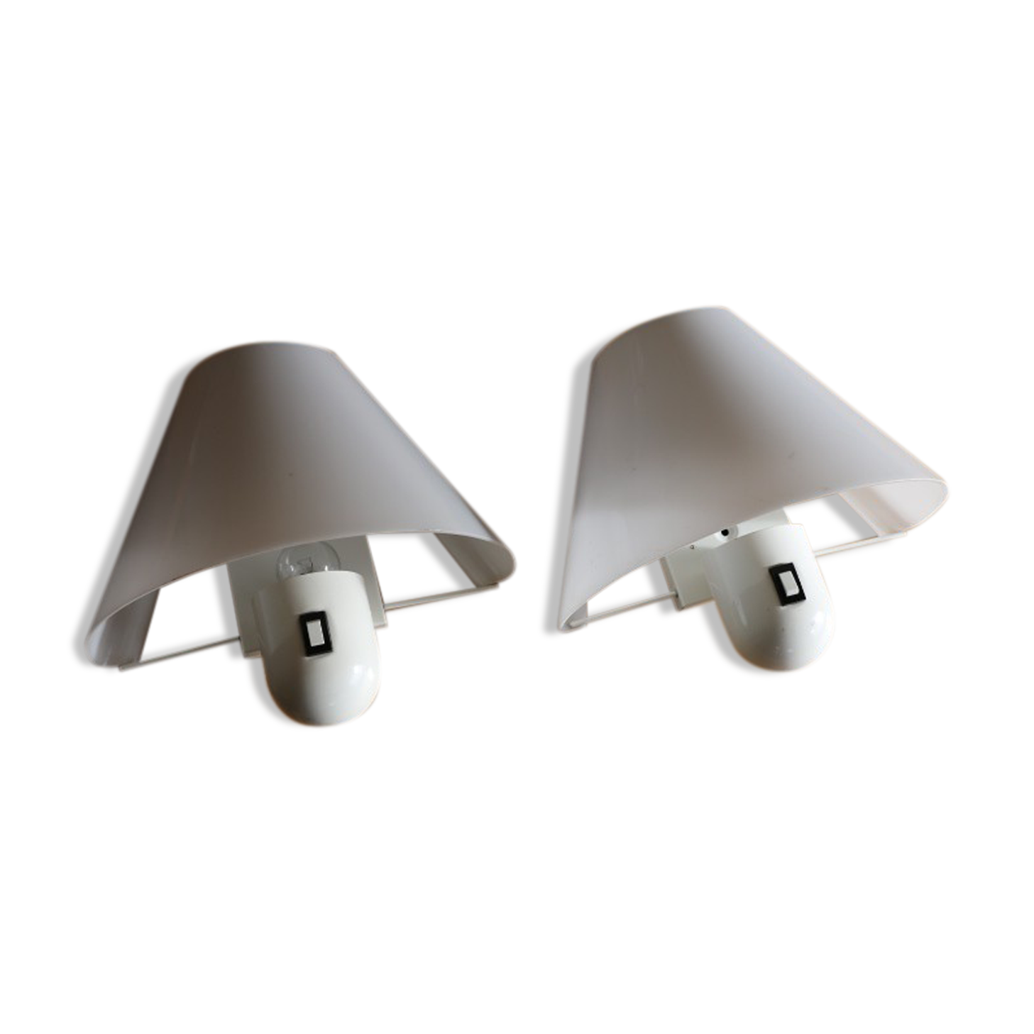 Pair of Harvey Guzzini wall lights