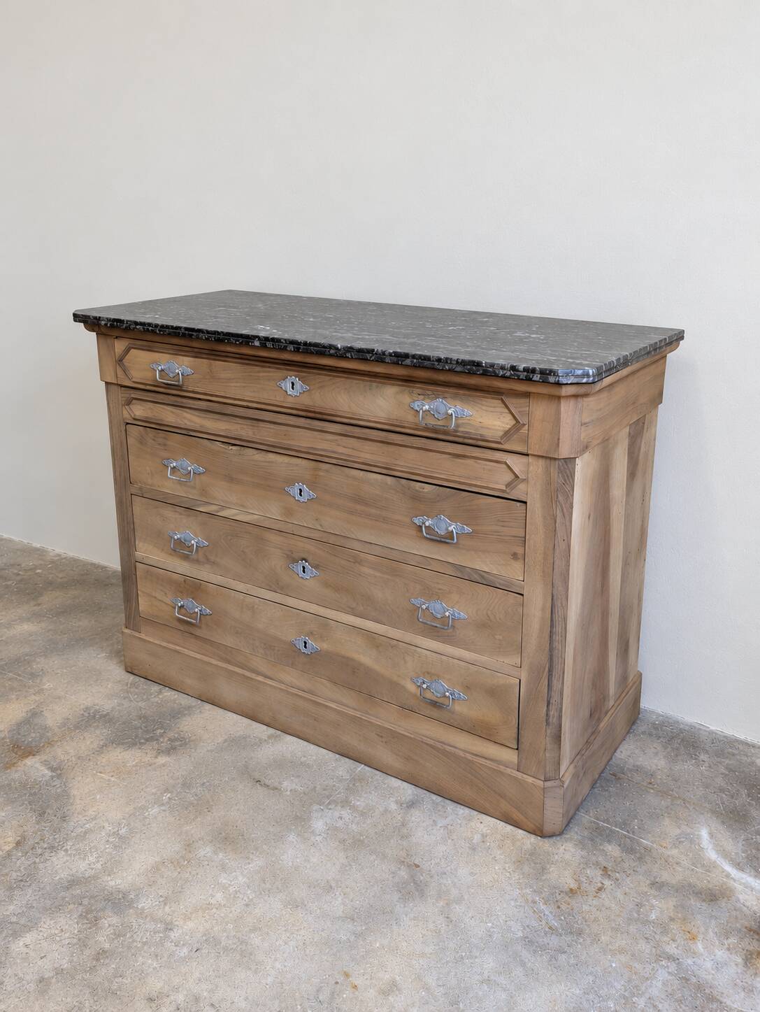 Antique wooden commode with black marble – 125 cm