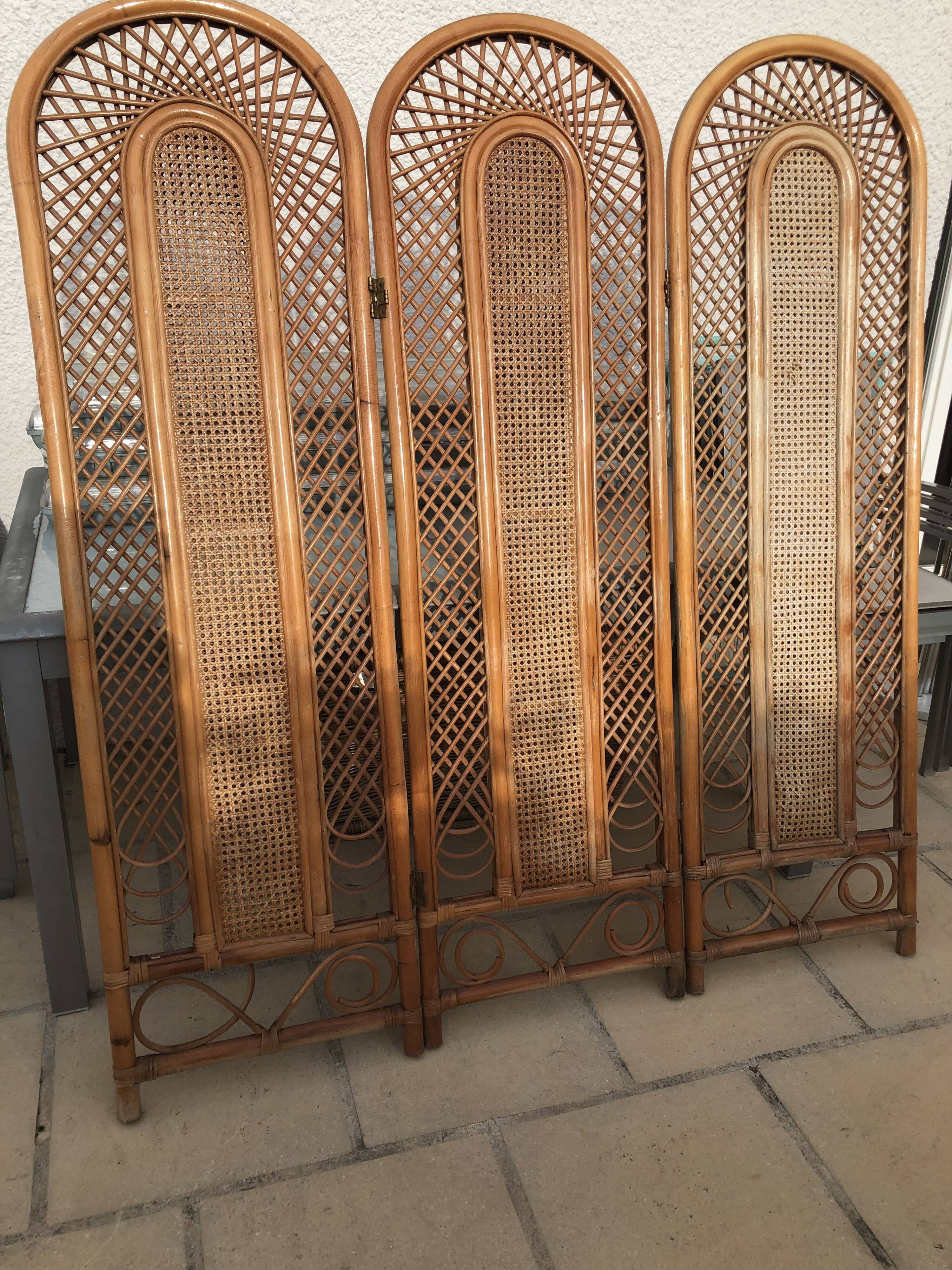 Rattan screen, bamboo and canning
