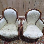 Pair of armchairs - Louis XV style bergères in silk.