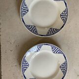 Plates model Pantin mill of wolves