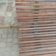 Banc de jardin ancien avec pieds en fonte
