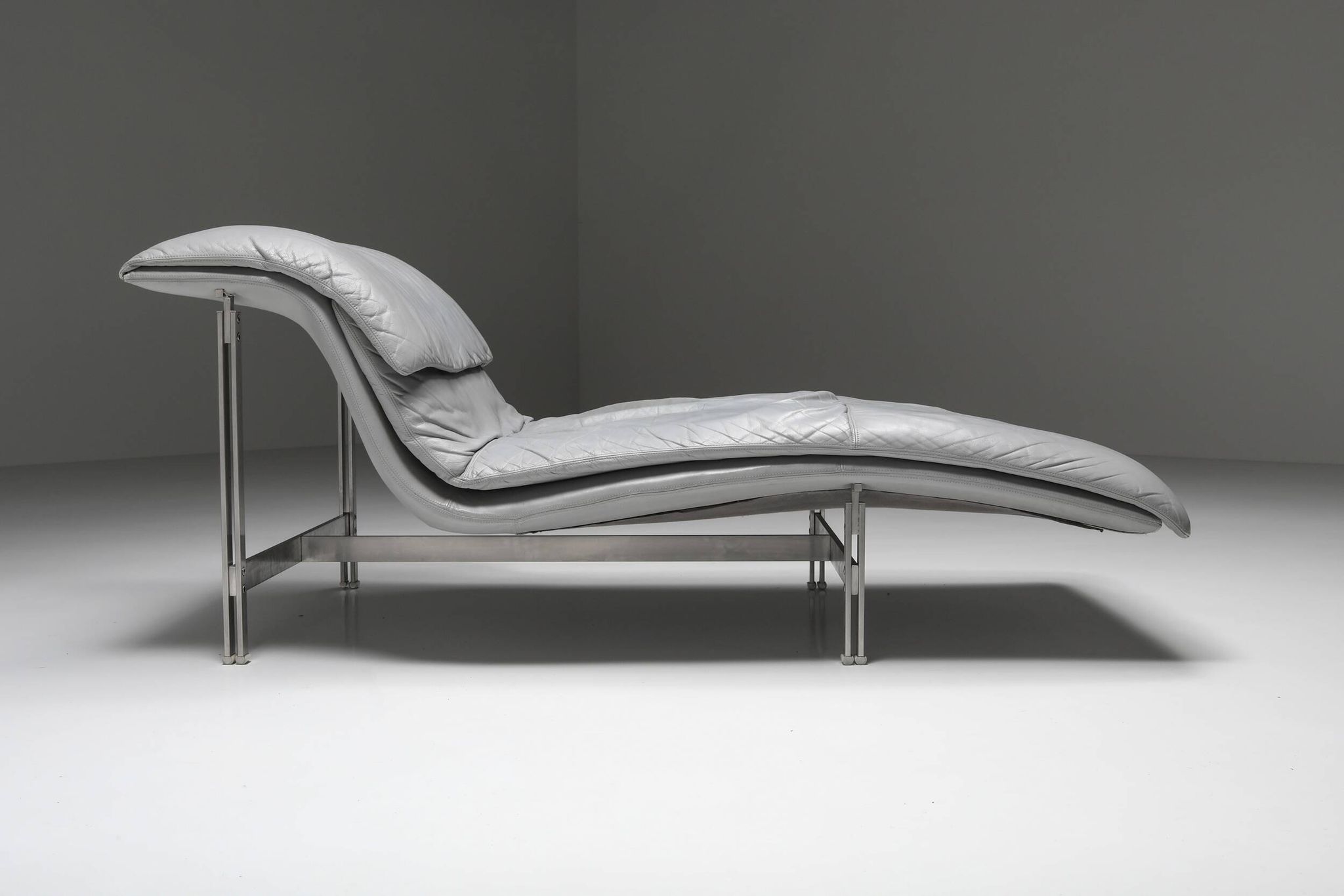 "Wave" Lounge Chair by Giovanni Offredi for Saporiti, Italy, 1974