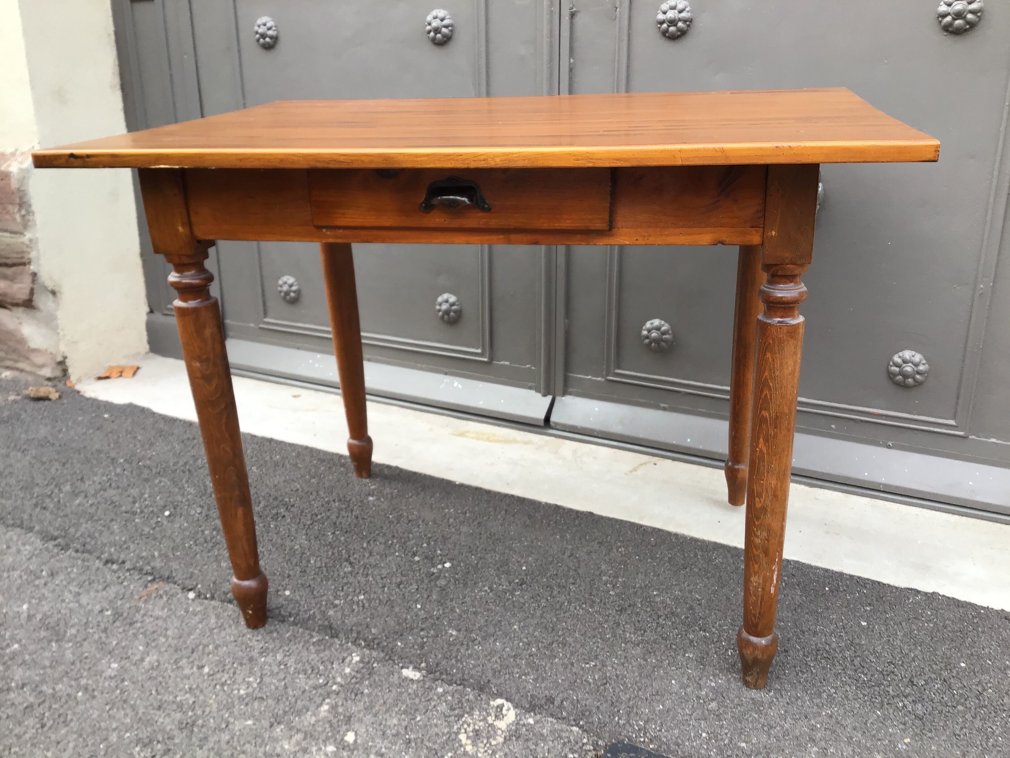 Vintage farm table 1950