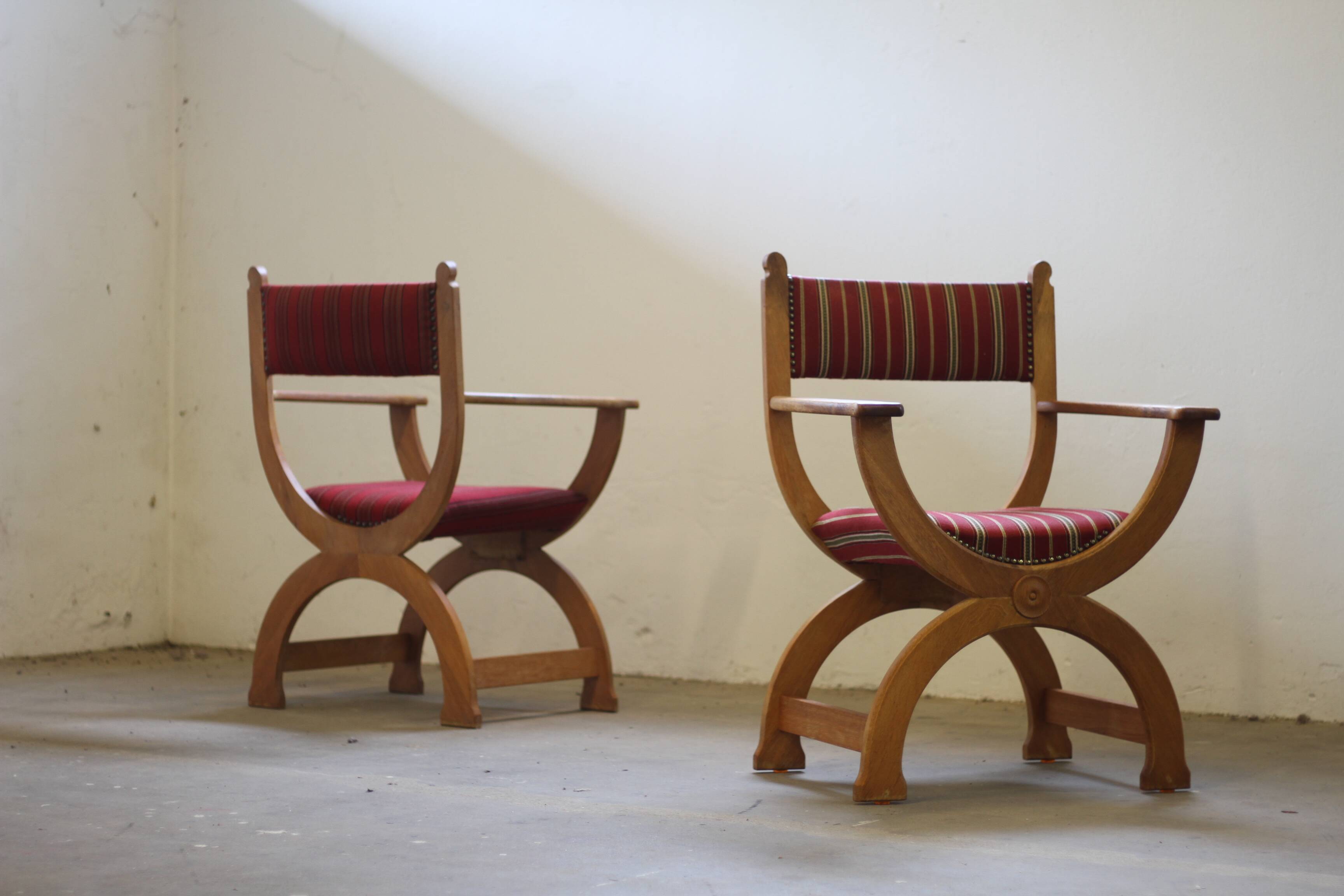 Vintage 1960s Brutalist Kurul Armchairs in Oak - style of Henning Kjærnulf