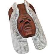 Masque à suspendre   Bois sculpté