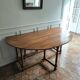 Ancienne table ovale
