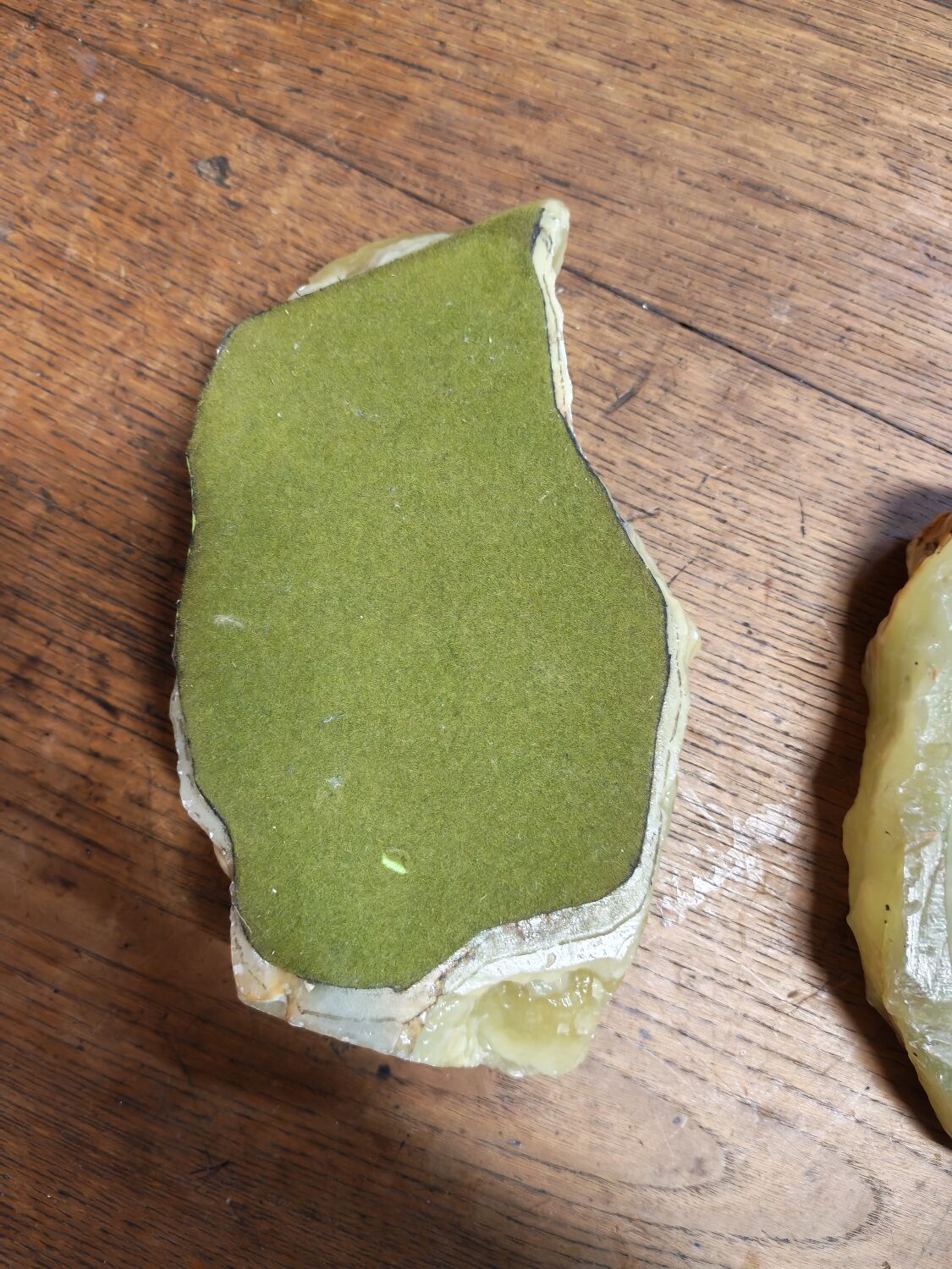 Set of brutalist style pocket trays in vintage onyx and alabaster.