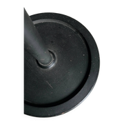 Porte-manteau minimaliste en laiton noir et métal.