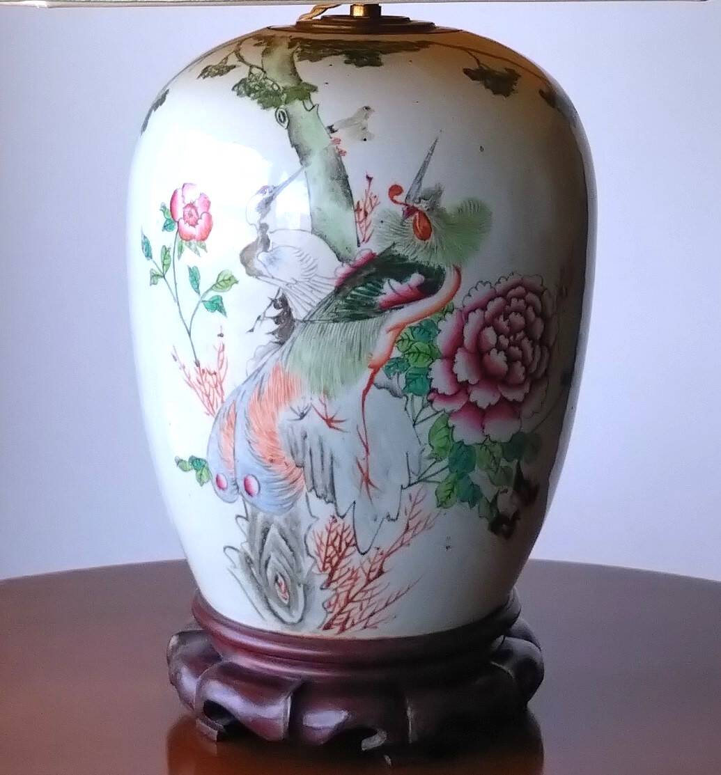 Chinese porcelain lamp from the early 20th century