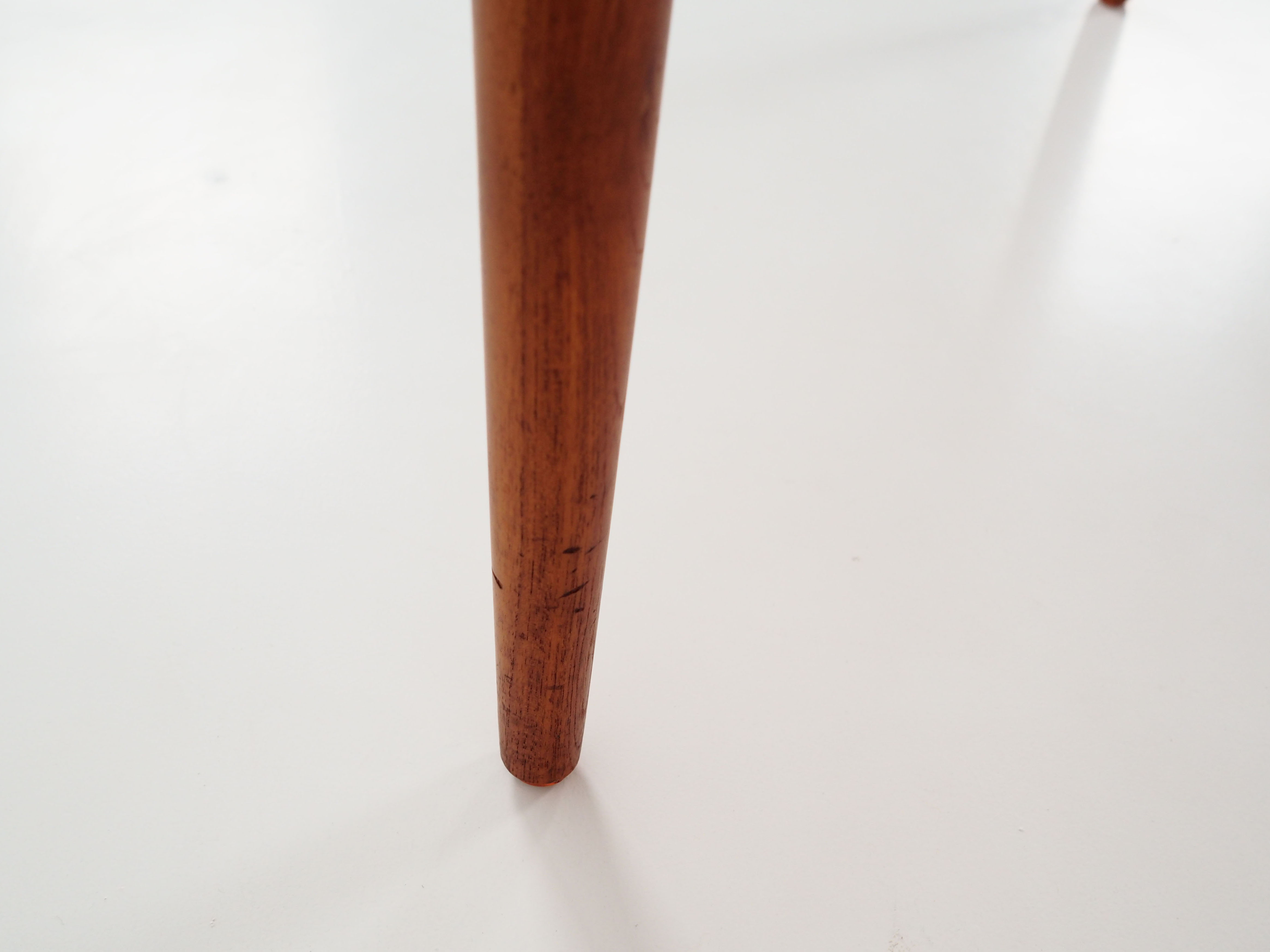 Round folding table, 1970s design