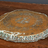 Oriental tray in copper or brass engraved XXth