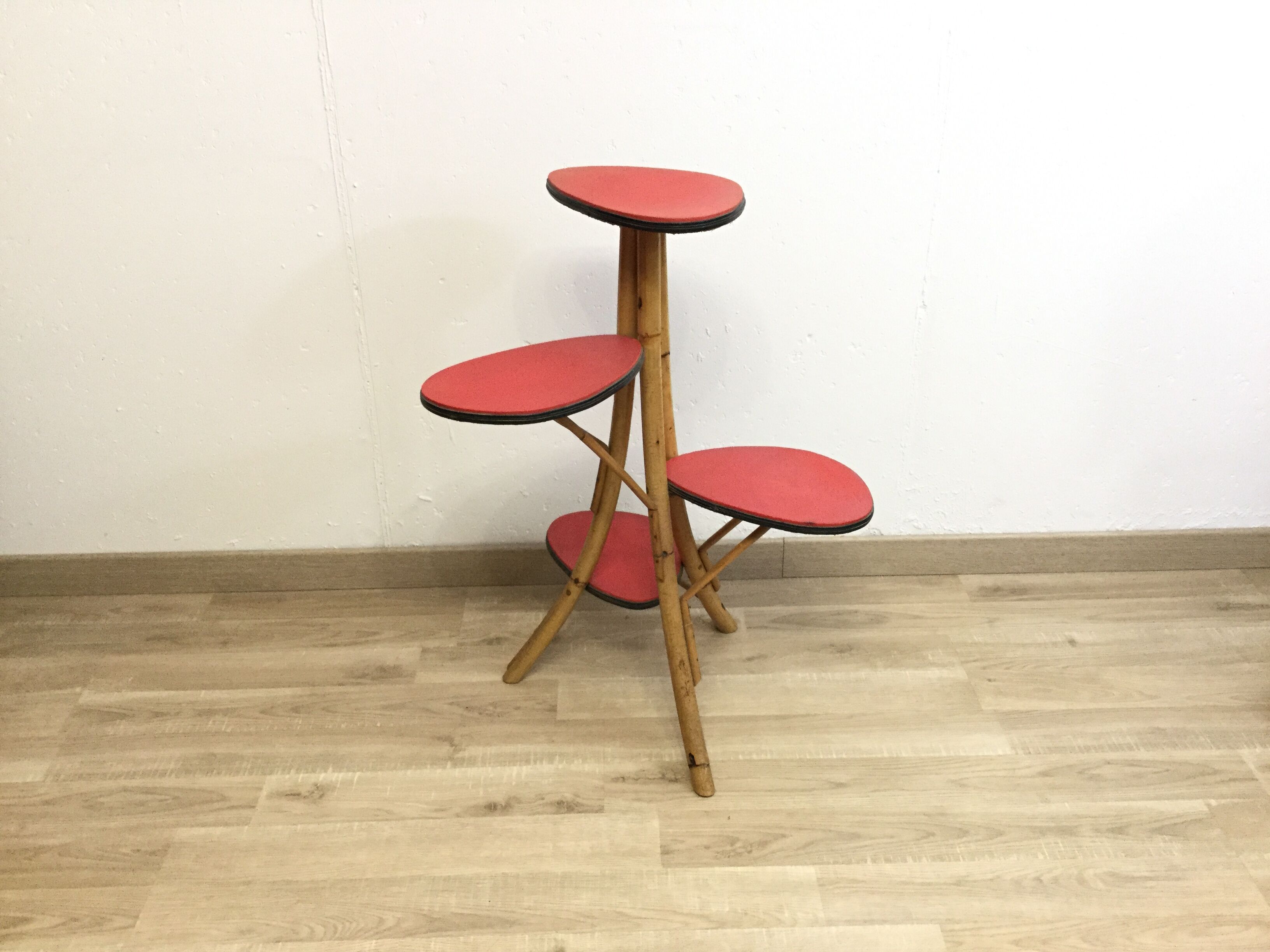 Door red vintage bamboo plant