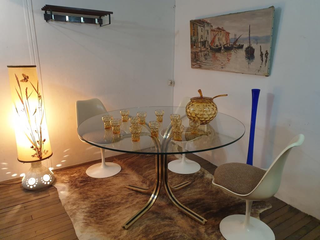 Vintage cocktail service