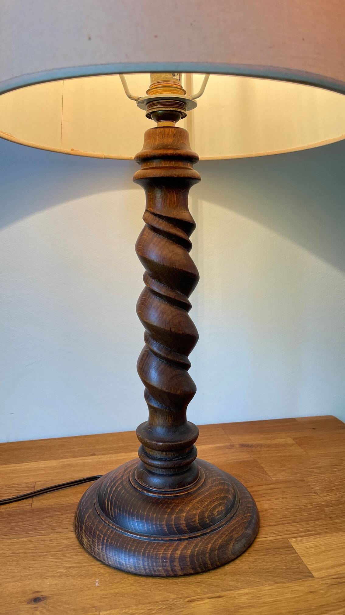 Vintage countryside lamp