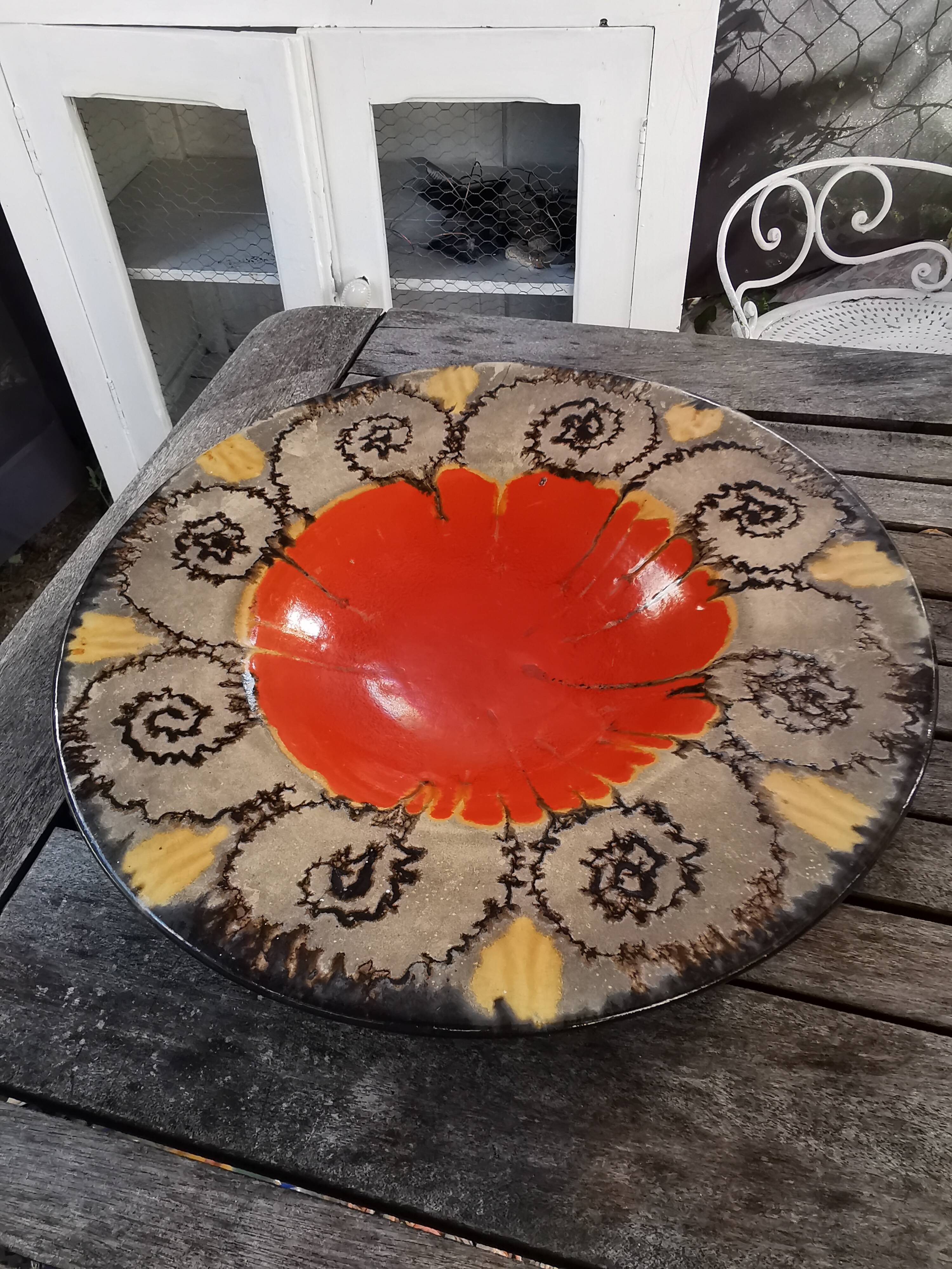 Dish Round orange ceramic vintage