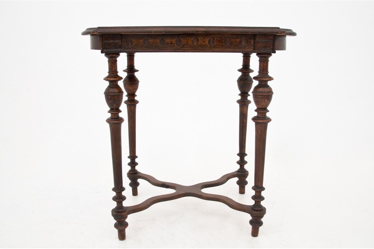 Table d'appoint antique