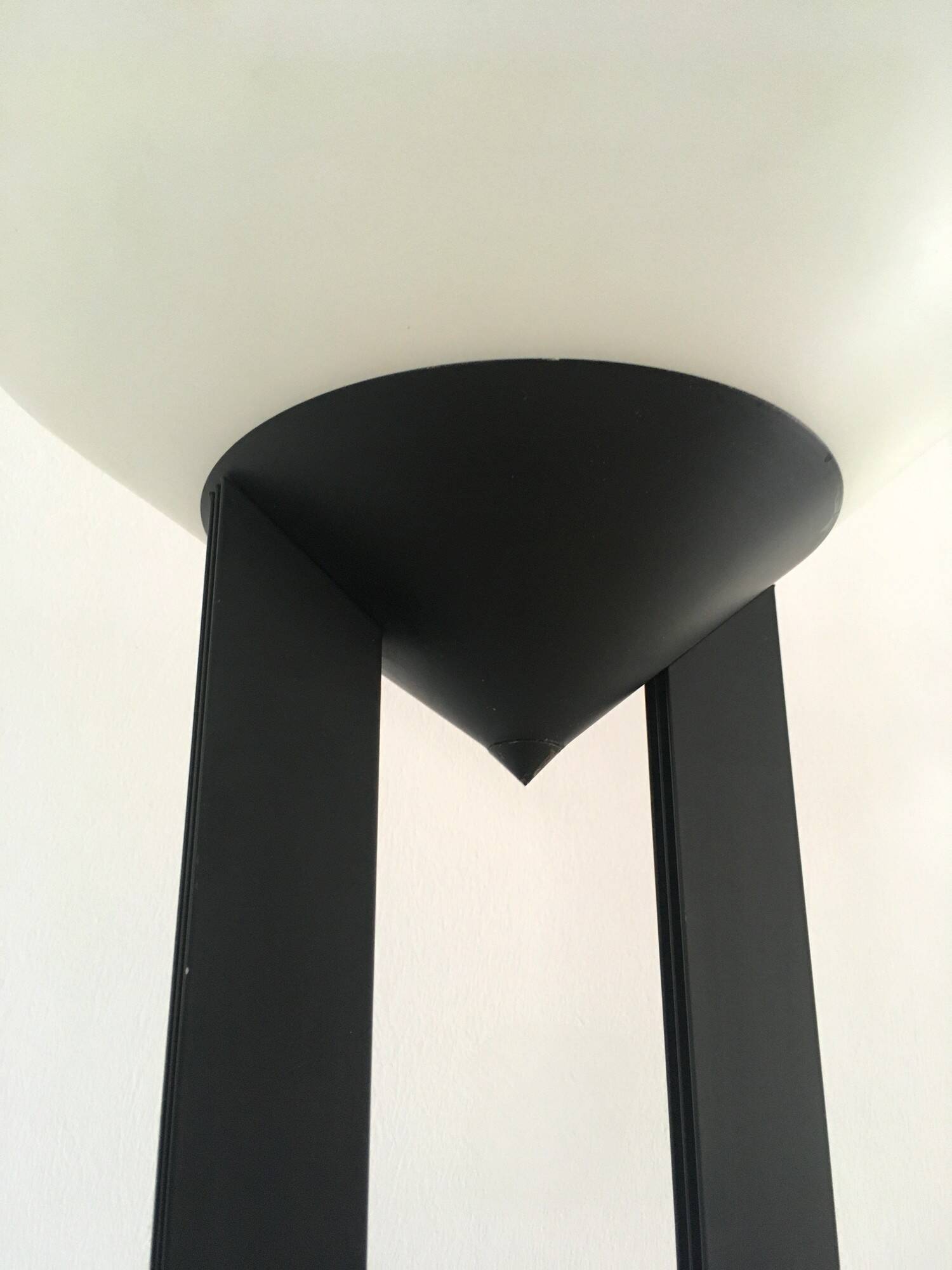 Vintage Italian floor lamp from the 80s