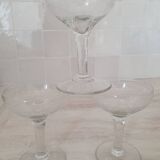 Champagne glasses in blown glass and chiseled decoration