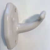 Patère en porcelaine
