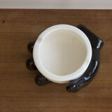 Hand ashtray