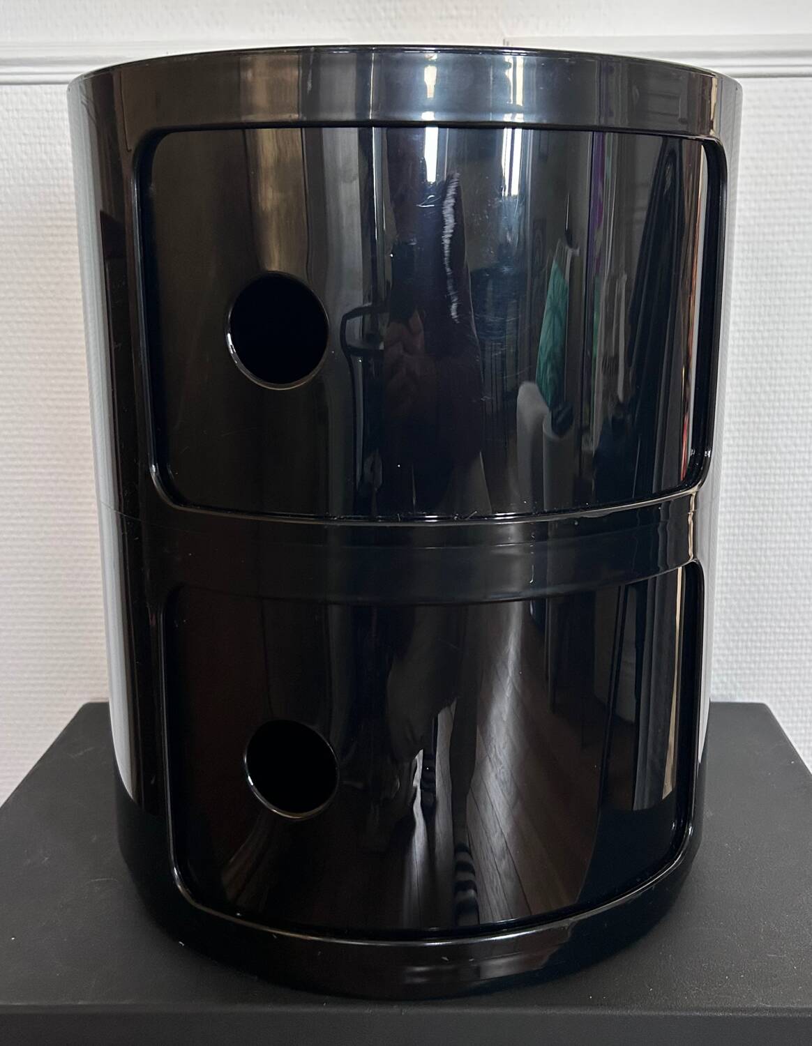 Original Kartell 2-door compound