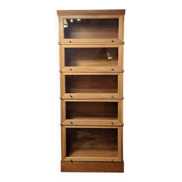 Globe-Wernicke stacking 'barrister's bookcase', USA 1920