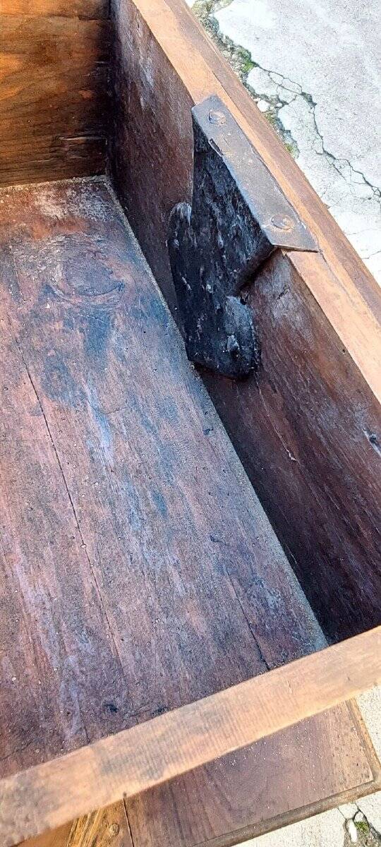 Antique kneeler with 4 drawers, Italy, early 18th century