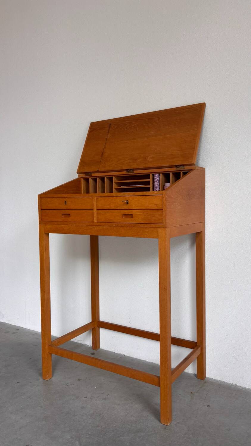 Vintage lectern desk oak